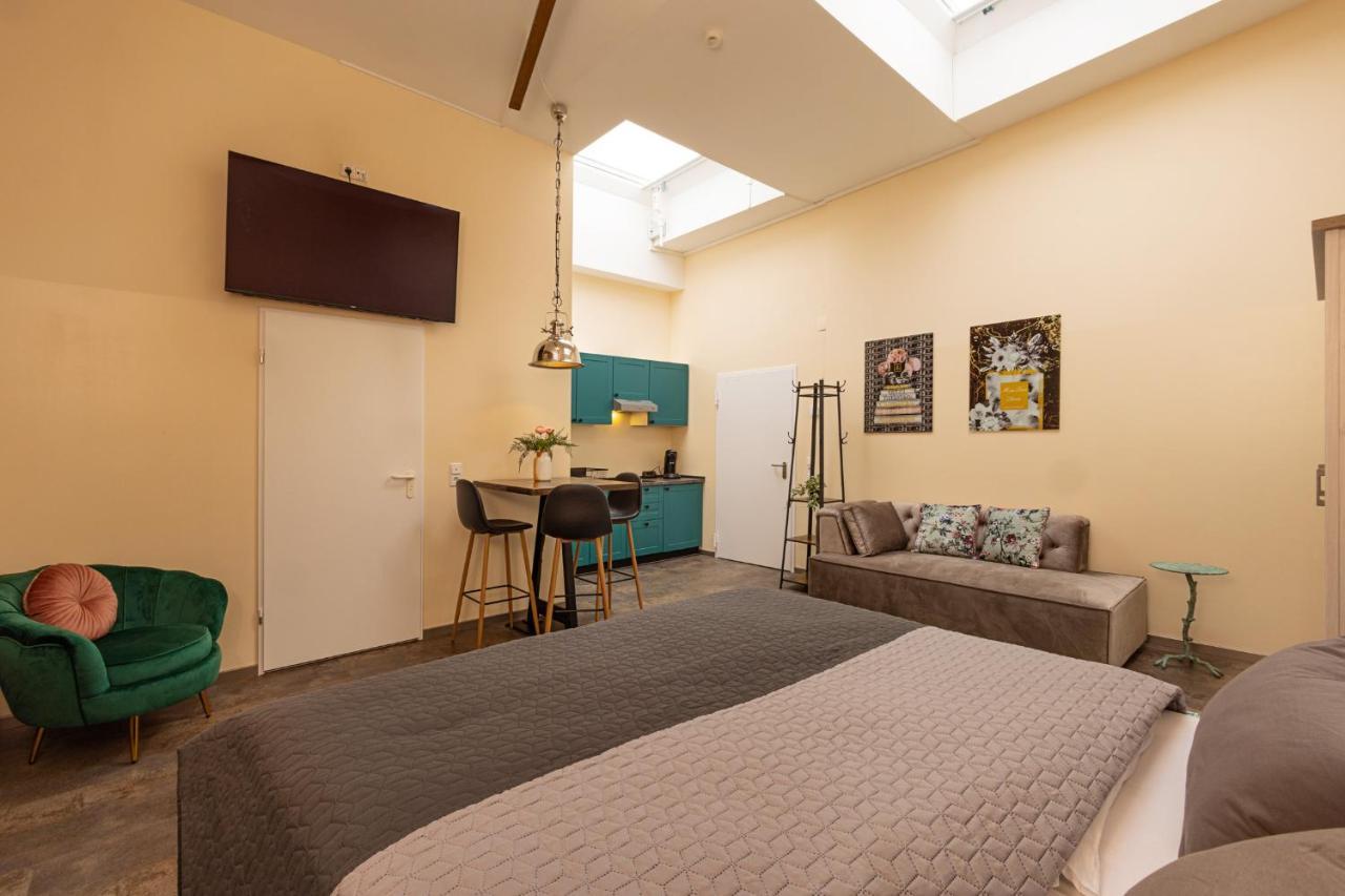 Fabric Apartments Dettingen an der Erms Dış mekan fotoğraf